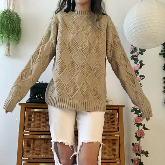 SOLD - Boxy Cable Knit Cozy Sweater - Picture 3 of 3